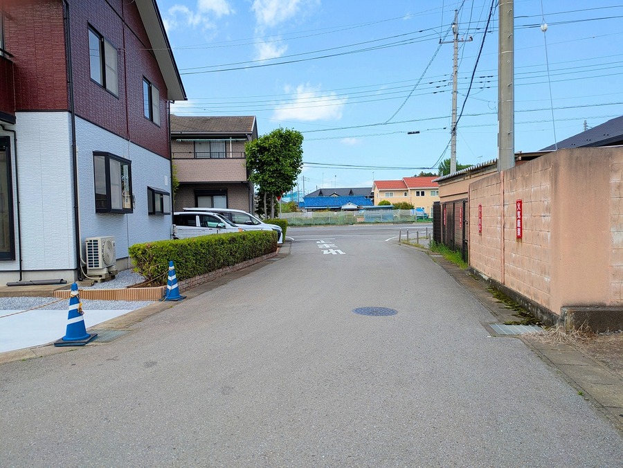 東側道路 幅員6ｍ