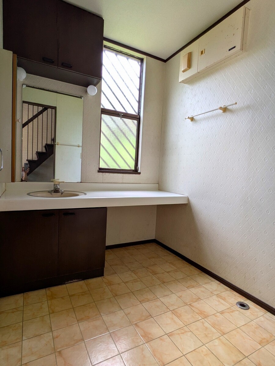 幅の広い洗面台