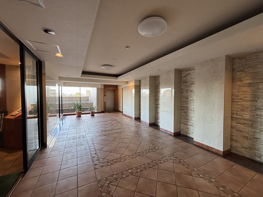 エントランスホール