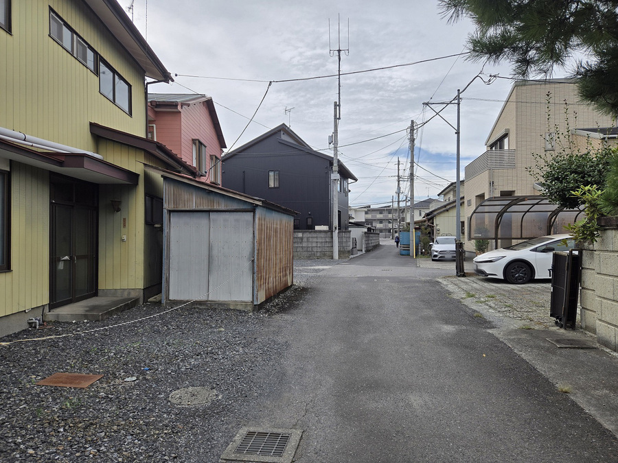 北側道路　西側