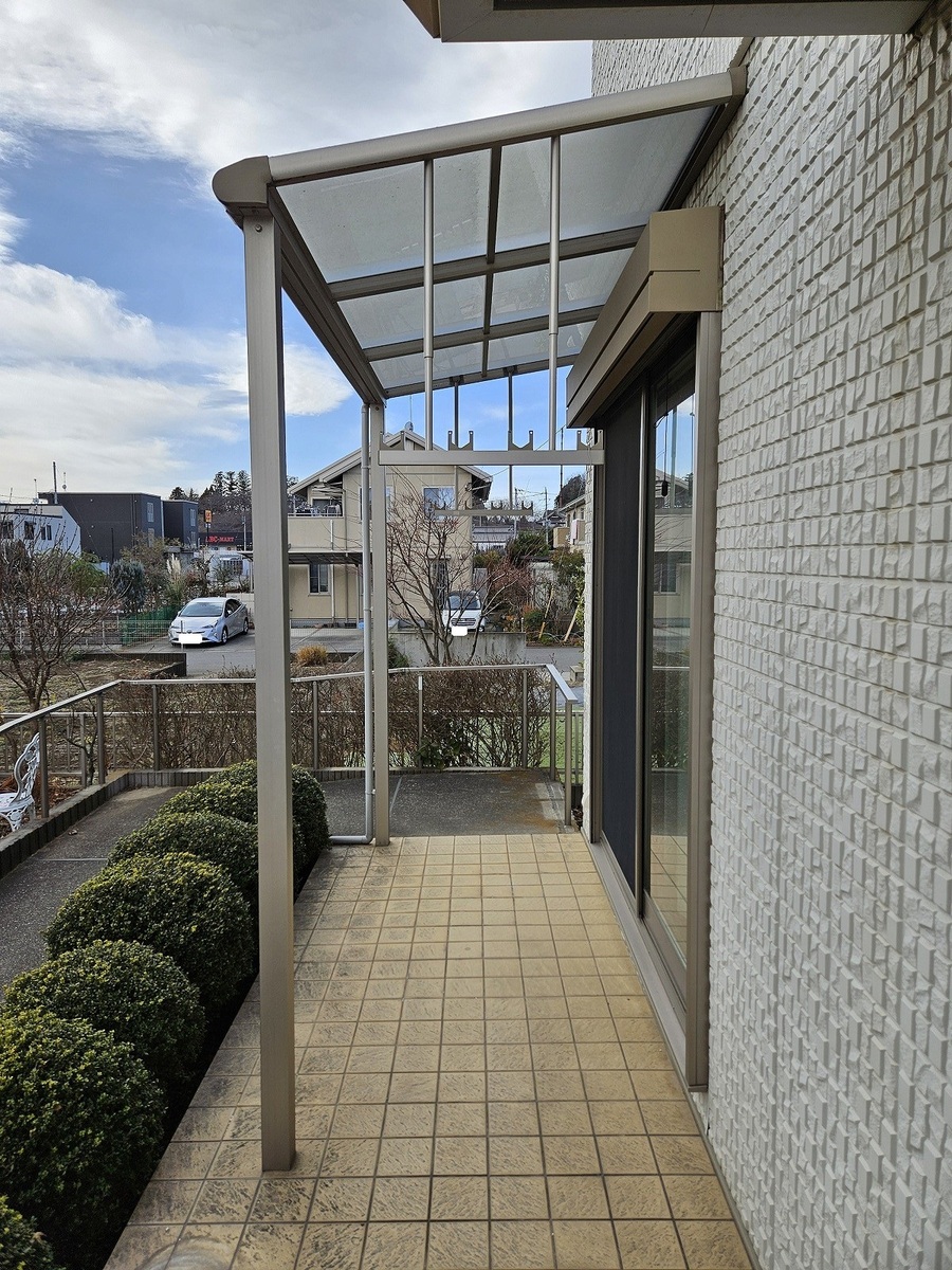 1階洋室前に物干しスペースも準備しています