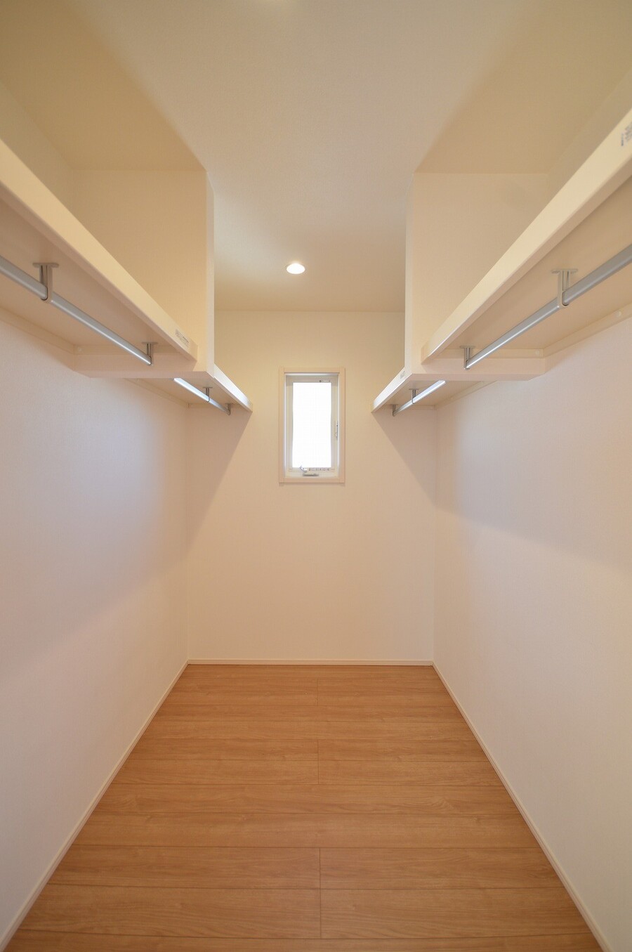 2F　南東洋室　WIC