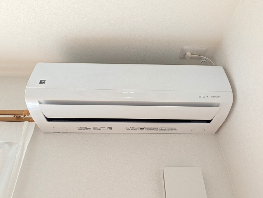 リビング、和室はエアコン新設