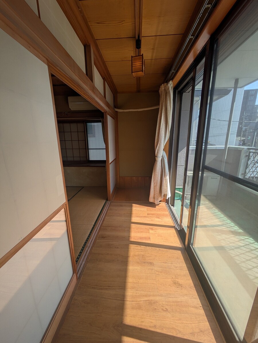 日当たりの良い1F広縁