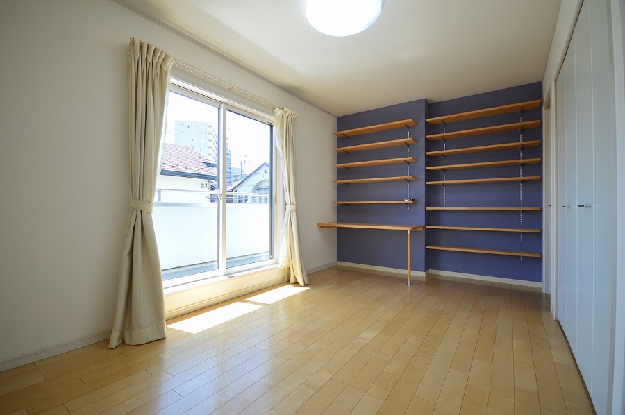 2階南東側洋室7.5帖