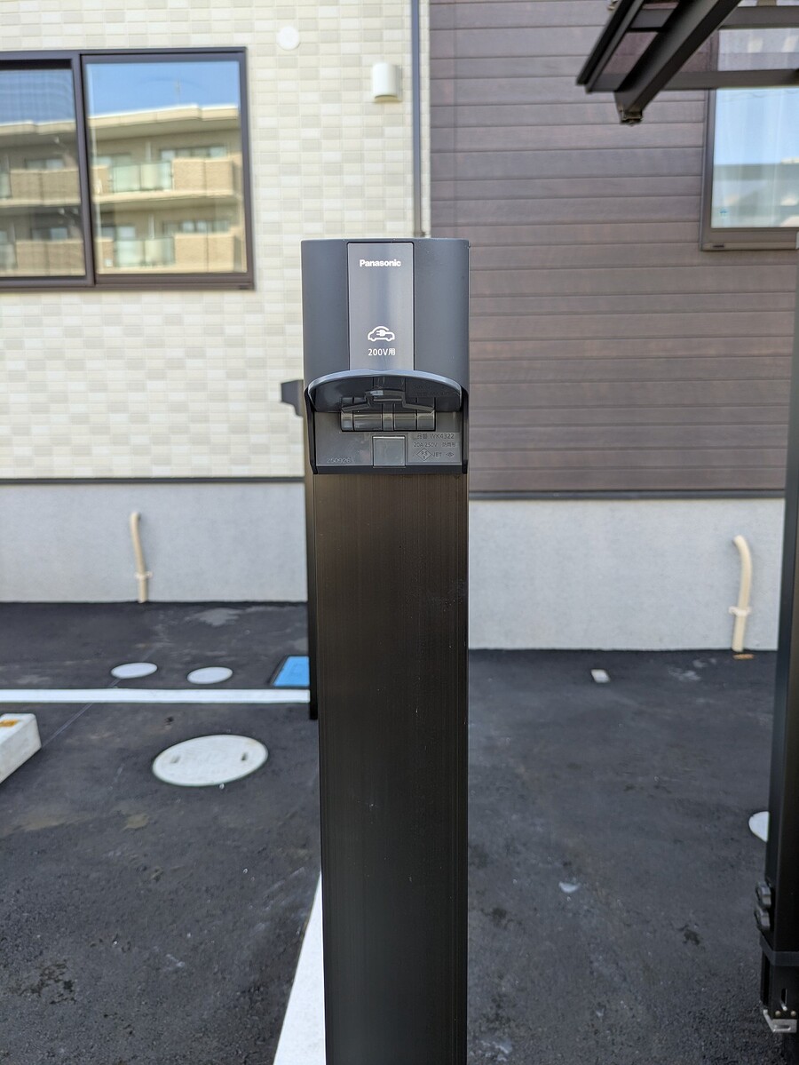 EV充電器（使用駐車区画限定）